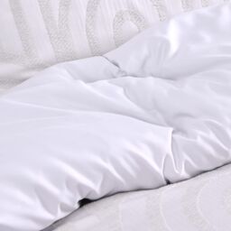 Smart Living Luxury Hotel Quality Reversible Tufted Arch Duvet Cover with Pillowcases in Camel - Size: Single - thumbnail 3