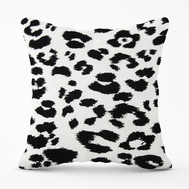 Warren Reed - Designer Black Leopard Print Outdoor Cushion - Size: 45 cm x 45 cm - image 1