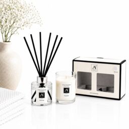 Aroma Naturals Minimalist Luxe Candle & Reed Diffuser Gift Set Purete Noir Scent in White - Size: Medium - thumbnail 3