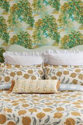 Sanderson 'Anaar' Cotton Duvet Cover Set in Light Beige - Size: Super King - thumbnail 2