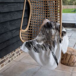 Benjamin Tate Design Tall Palm Blanket in Natural - Size: 120 cm x 150 cm - thumbnail 4