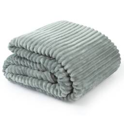 New Edge Blinds Dahlia Fleece Throw in Silver - Size: 140 cm x 180 cm - thumbnail 1