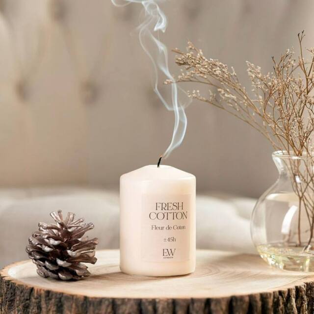Marco Paul Small 30 Hour Burning Fresh Cotton Scented Candle in Cream - Size: 15 cm - image 1