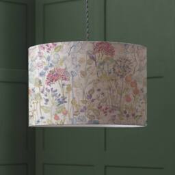 Voyage Maison Hedgerow Eva Floral Lampshade in Light Beige - Size: 40 cm diameter x 25 cm high - thumbnail 2
