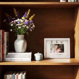 Happy Homewares Modern Granddaughter 4x6 White Frame with Silver Foil Falling Dots - thumbnail 5