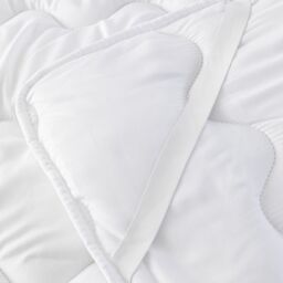 Snug City Dual Layer Mattress Topper Air Flow Hypo Allergenic Soft Touch Bedding in White - Size: Single - thumbnail 5