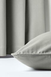 Homescapes Cotton Plain Cushion Cover in Grey - Size: 30 cm x 50 cm - thumbnail 5
