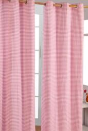 Homescapes Cotton Gingham Eyelet Curtain Pair in Pink - Size: 140 cm width x 183 cm drop