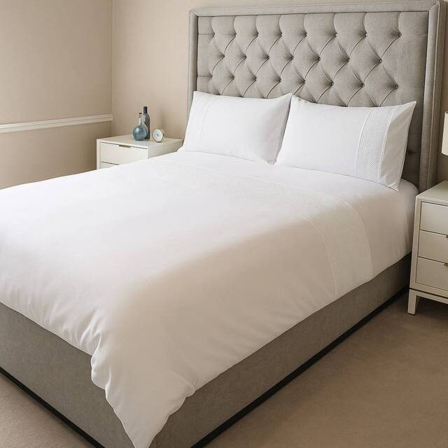 Voltico Pinsonic Quilted Duvet Cover Set Lime & White - Single, Double & King - image 1