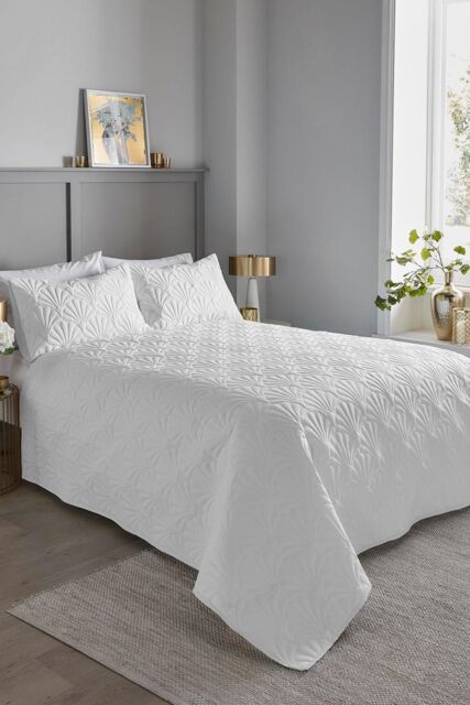 Serene 'Cavali' Pinsonic Microfibre Textured Warm Bedspread in White - image 1