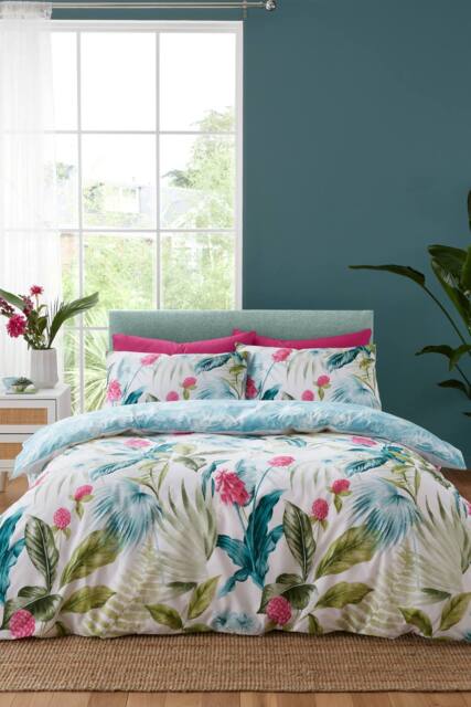 Catherine Lansfield Aruba Tropical Floral Reversible Duvet Cover Set - Size: King - image 1