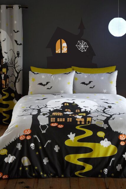 Bedlam 'Haunted House' Glow in the Dark Halloween Duvet Cover Set in Grey - Size: Single - image 1