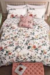 English Heritage 'Craven Street Floral Trail' Cotton Duvet Cover Set - Size: Super King - thumbnail 4