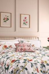 English Heritage 'Craven Street Floral Trail' Cotton Duvet Cover Set - Size: Super King - thumbnail 2