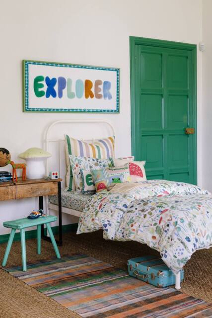 Wee Blue Bell 'Garden Explorer' Duvet Cover Set in Green - Size: Single - image 1