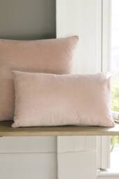 CHRISTY Luxury Filled Velvet 'Jaipur' Square Cushions in Dusty Pink - Size: 45 cm x 45 cm - thumbnail 4