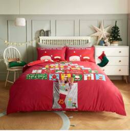 Smart Living Red Advent Calendar Reversible Polycotton Duvet Cover & Pillowcase Set - Size: Single - thumbnail 1