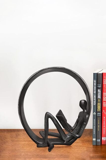 Living and Home Metal Statue Reading Men in Circle Desktop Ornament Figurines in Black - image 1