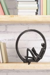 Living and Home Metal Statue Reading Men in Circle Desktop Ornament Figurines in Black - thumbnail 2