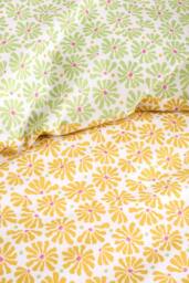 Fusion 'Retro Daisy Floral' Easy Care Duvet Cover Set in Yellow - Size: King - thumbnail 3