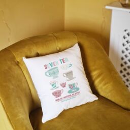 Afewhometruths Personalised 70th Birthday Gift Cushion for Tea Lover in White - Size: 40 cm x 40 cm - thumbnail 2