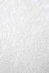 Bianca 'Embroidery Floral' 200 Thread Count Cotton Duvet Cover Set in White - Size: Super King - thumbnail 5