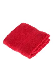 Homescapes 500 GSM Turkish Cotton Towel Soft, Absorbent & Quick-Drying in Red - thumbnail 3