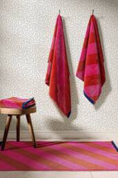 Harlequin 'Paper Straw Stripe' Cotton Towel in Red - Size: Bath Sheet - thumbnail 2