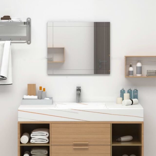 Berkfield Home Wall Mirror 60x50 cm Glass in Silver - image 1