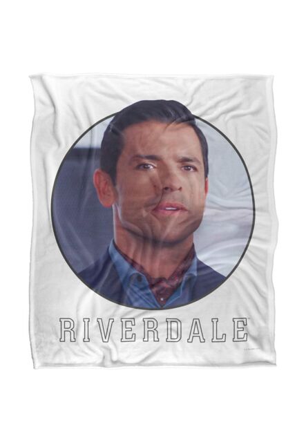 Warner Brothers Riverdale of The Year Silky Touch Super Soft Throw Blanket in White - image 1