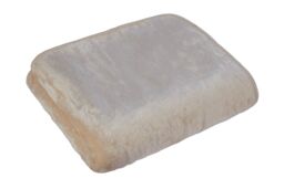 Rapport Home Dyed Mink Faux Fur Polyester Super Soft Cosy Plain Throw in Cream - Size: 200 cm x 240 cm - thumbnail 2