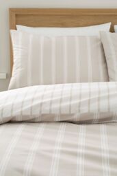 Bianca 'Ashford Stripe' 200 Thread Count Cotton Percale Reversible Duvet Cover Set in Natural - Size: King - thumbnail 3
