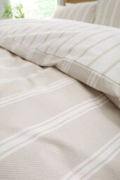Bianca 'Ashford Stripe' 200 Thread Count Cotton Percale Reversible Duvet Cover Set in Natural - Size: King - thumbnail 4