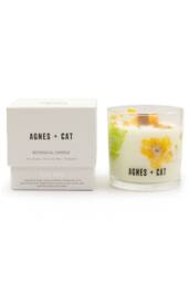 KDMD Agnes & Cat Rydal Oudh Soy Wax Candle 350g in White - thumbnail 4