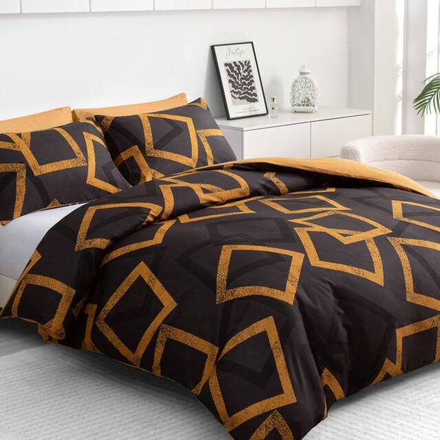 Grace Premium Microfiber Reversible Duvet Cover Set Hypoallergenic Bedding in Gold - Size: King - image 1
