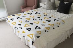 Benjamin Tate Design Egyptian Pyramids Blanket in Natural - Size: 120 cm x 150 cm - thumbnail 3