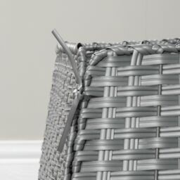 Samuel Alexander Foldable Faux Rattan Christmas Tree Skirt in Grey - thumbnail 7