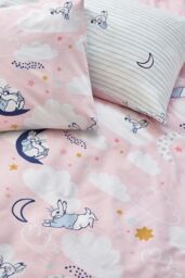 Peter Rabbit ™ Sleepy Head Reversible Duvet Cover Set in Pink - Size: Single - thumbnail 4