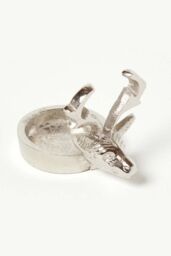 Homescapes Set of 4 Stag Christmas Tea Light Holders in Silver - thumbnail 2