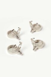 Homescapes Set of 4 Stag Christmas Tea Light Holders in Silver