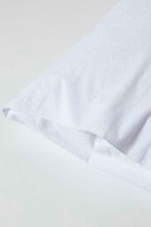 Homescapes Terry Towelling Waterproof Pillow Protectors Standard Size, Pack of 4 in White - thumbnail 4