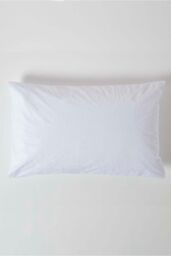 Homescapes Terry Towelling Waterproof Pillow Protectors Standard Size, Pack of 4 in White - thumbnail 5
