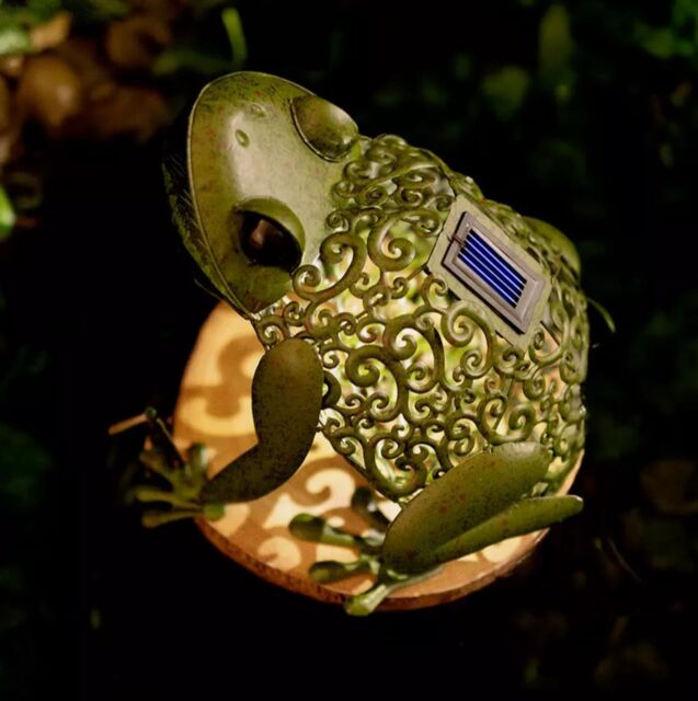 Marco Paul 33cm Green Metal Solar Silhouette Frog Ornament - image 1