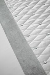 Catherine Lansfield 'Sequin Cluster' Duvet Set in Silver - Size: King - thumbnail 4