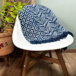 KDMD Handmade Indigo Throw - 170x120cm - Namoona Waves in Blue - Size: 170x120 cm - thumbnail 1