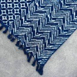 KDMD Handmade Indigo Throw - 170x120cm - Namoona Waves in Blue - Size: 170x120 cm - thumbnail 3
