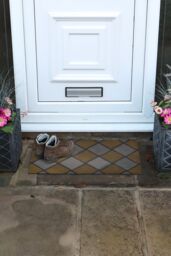 JVL Platina Scraper Rubber Doormat 40x70cm Silver/Gold in Gold - Size: 40 cm x 70 cm - thumbnail 2