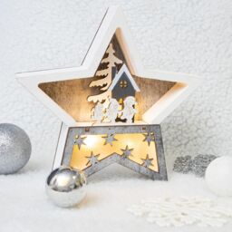 mysmartbuy Battery Powered Wooden Light Up Christmas Star Festive Scene Ornament - Snowman Carving Xmas LED Decoration - H19 x W19 x D3.5cm in White - thumbnail 2