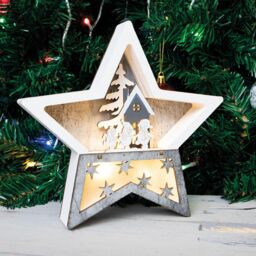 mysmartbuy Battery Powered Wooden Light Up Christmas Star Festive Scene Ornament - Snowman Carving Xmas LED Decoration - H19 x W19 x D3.5cm in White
