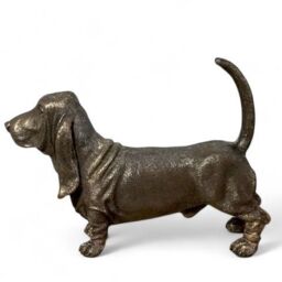 Animal Crackers Basset Hound Dog Figurine In Solid Cold Cast Bronze, Quality Dog Lover Home Decoration in Bronze - thumbnail 3